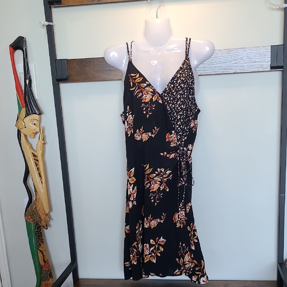 Eyeshadow Black and Orange Asymmetrical Dress
